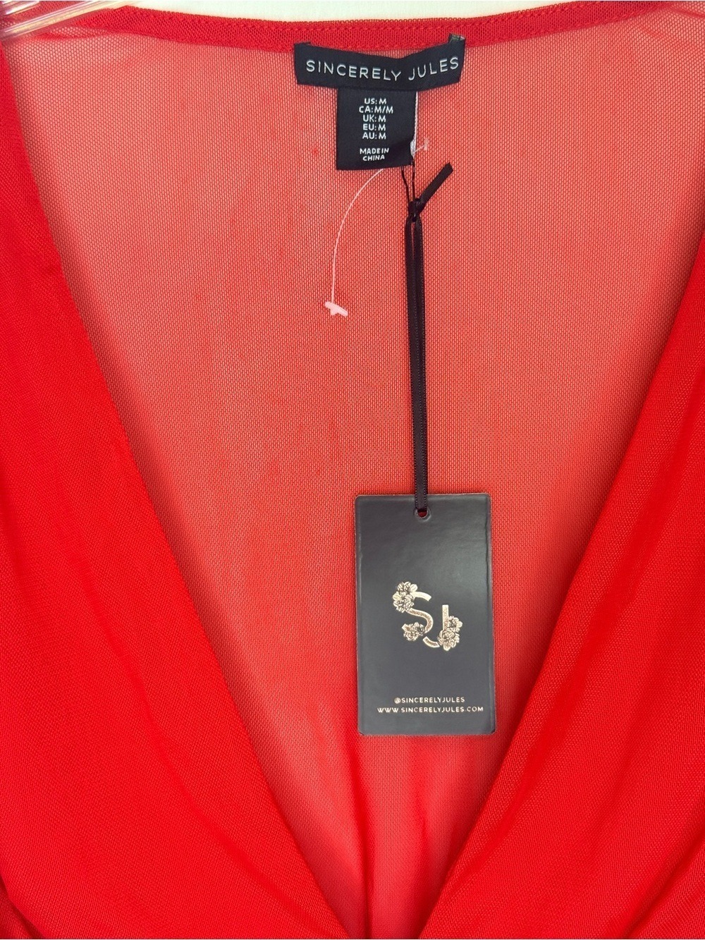 NEW WITH TAGS-Sincerely Jules Red Sheer Mesh Long Sleeve Crop Top Deep V-Neck M - Picture 5 of 7